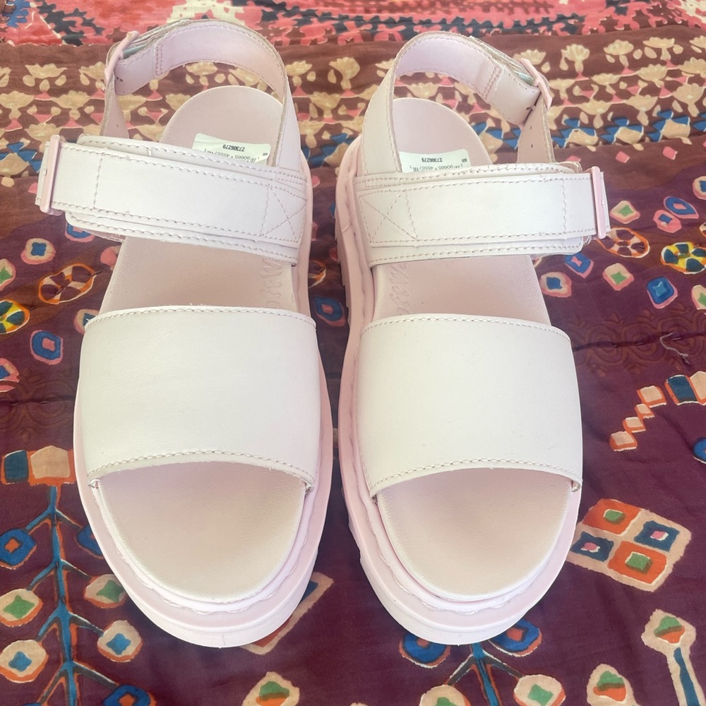 Doc Martens Sandals